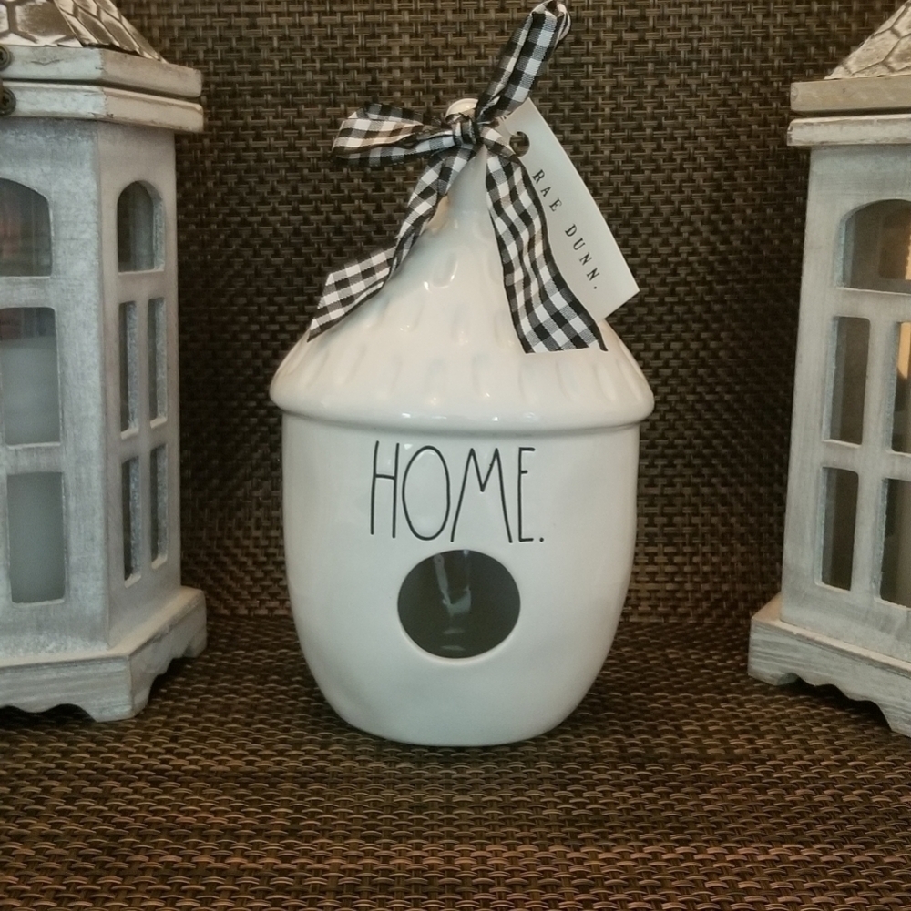 Rae Dunn "Home." Acorn Ceramic Birdhouse. NWT VHTF